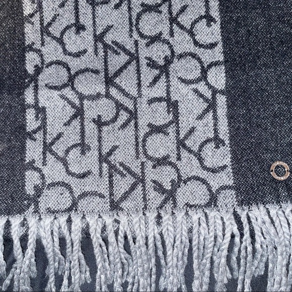 Calvin Klein Scarf - Picture 2 of 2